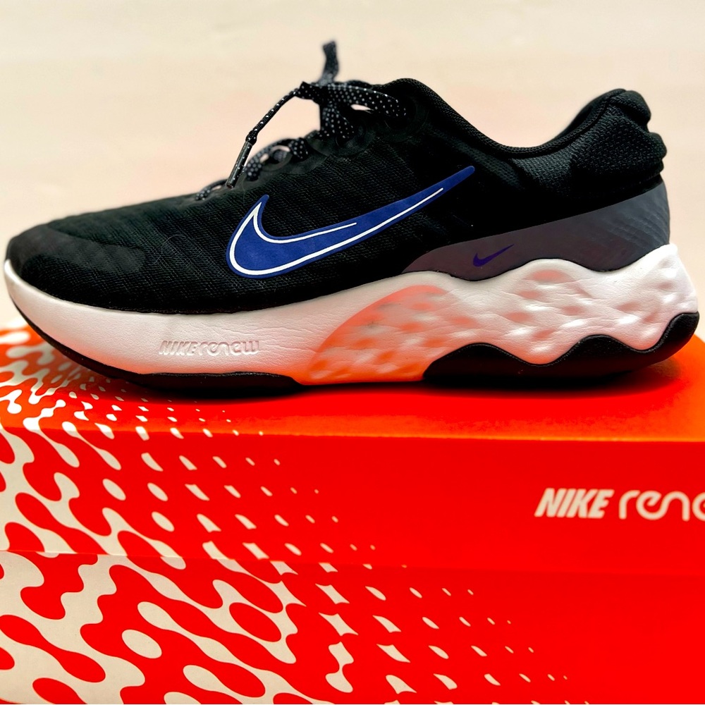Nike Renew Ride 3 Size 10 Color Black Blue